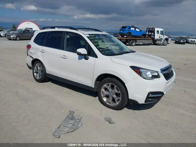 JF2SJEWC6JH477654 — 2018 Subaru Forester 2.5I Touring, Задняя часть (Rear), фото до ремонта