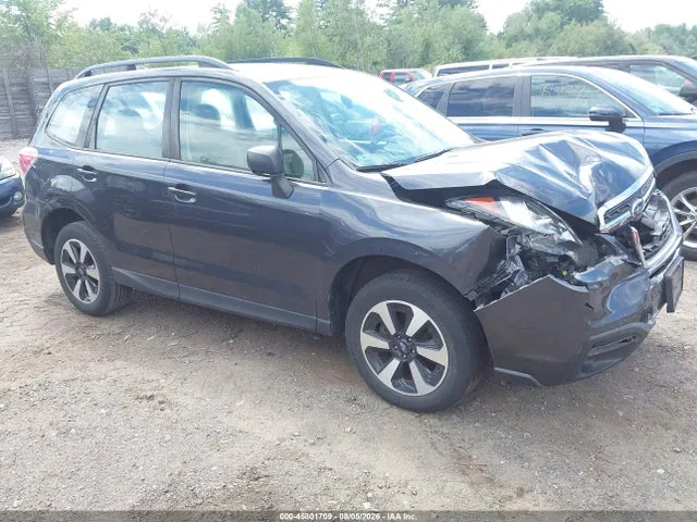 2018 Subaru Forester 2.5i VIN JF2SJABC7JH402640 фото 1