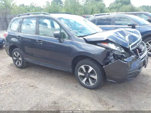 JF2SJABC7JH402640 — 2018 Subaru Forester 2.5I, Передняя часть (Front End), фото до ремонта