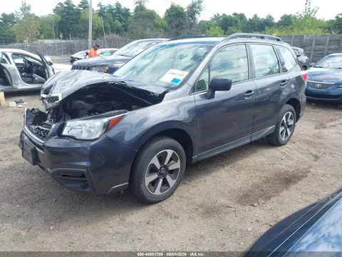2018 Subaru Forester 2.5i VIN JF2SJABC7JH402640 фото 2