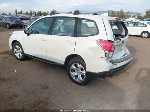 2018 Subaru Forester 2.5i VIN JF2SJAAC4JH603705 фото 3