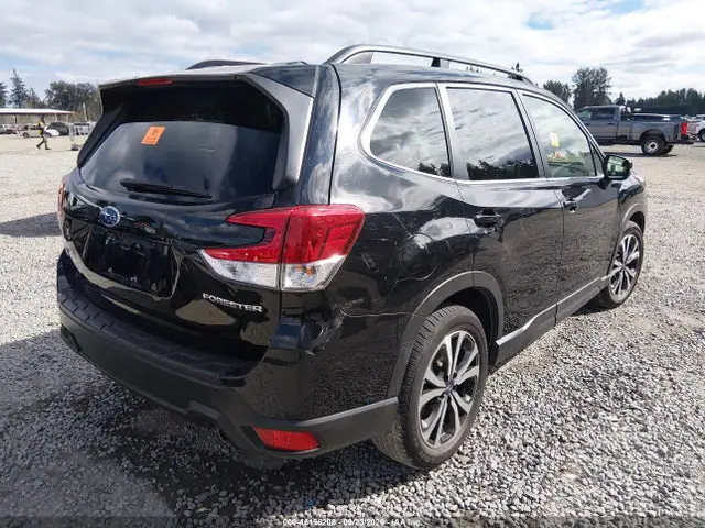 JF2SKASC8LH450938 — 2020 Subaru Forester Limited, фото 4 с аукциона IAAI 14.10.2026, Левый бок