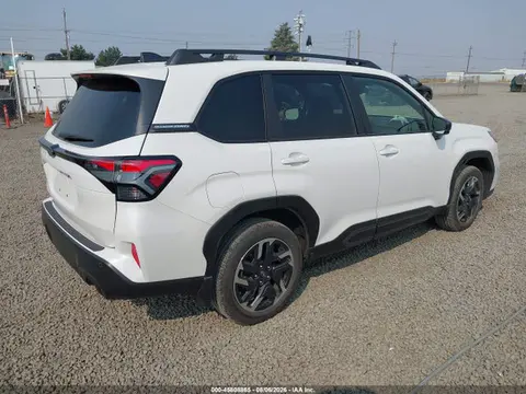 2025 Subaru Forester Limited VIN JF2SLDRC8SH424150 фото 4