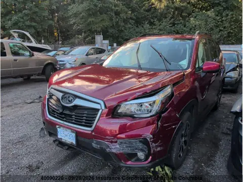 2019 Subaru Forester Premium VIN JF2SKEGCXKH496947 фото 2