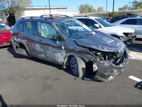JF2SKAJC1LH437496 — 2020 Subaru Forester Premium, Опрокидывание (Rollover), фото до ремонта