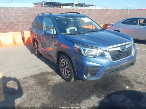 JF2SKAJC4LH500090 — 2020 Subaru Forester Premium, Правый бок (Right Side), фото до ремонта