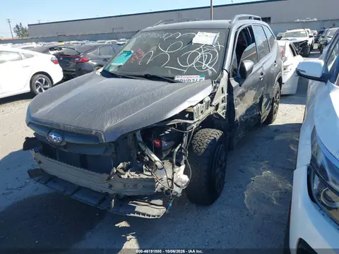 2020 Subaru Forester Premium VIN JF2SKAJCXLH492416 фото 2