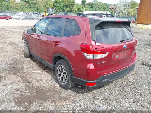 2024 Subaru Forester Premium VIN JF2SKADCXRH428526 фото 3