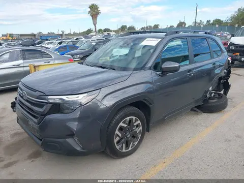 2026 Subaru Forester Premium VIN 4S4SLDB61T3006168 фото 2