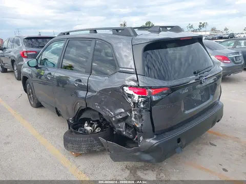 2026 Subaru Forester Premium VIN 4S4SLDB61T3006168 фото 3