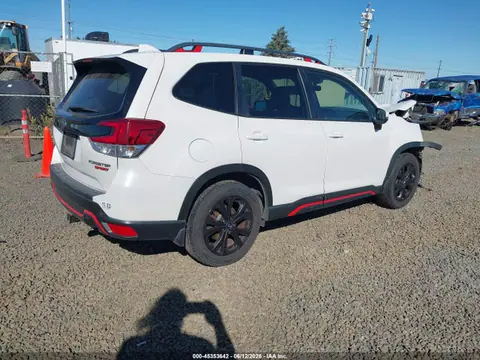 2020 Subaru Forester Sport VIN JF2SKAMC9LH559776 фото 4