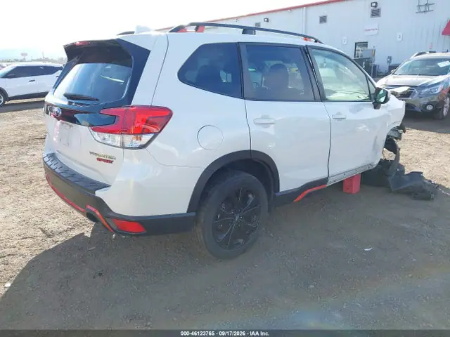 2020 Subaru Forester Sport VIN JF2SKARC1LH458160 фото 4