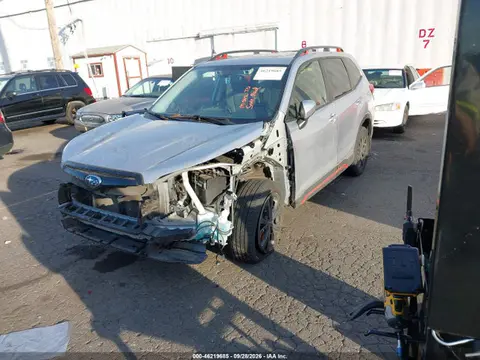2021 Subaru Forester Sport VIN JF2SKARC2MH481030 фото 2