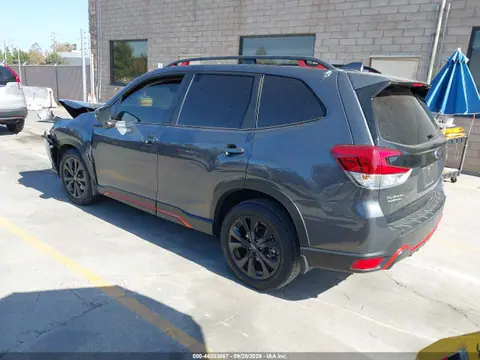 2023 Subaru Forester Sport VIN JF2SKAGC2PH472450 фото 3