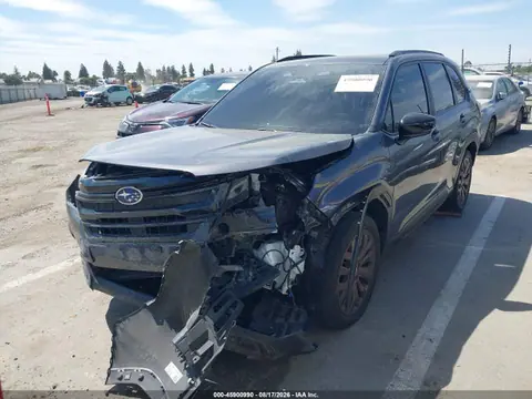 2025 Subaru Forester Sport VIN JF2SLDHC2SH464127 фото 2