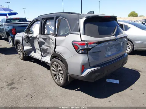 2025 Subaru Forester Touring Hybrid VIN JF2SLSTD5SH455801 фото 3