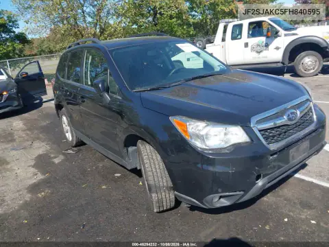JF2SJAKC5FH840595 — 2015 Subaru Forester, Передняя часть, фото до ремонта