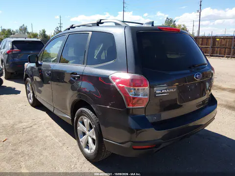 2016 Subaru Forester 2.5I Premium VIN JF2SJAGC2GH439001 фото 4