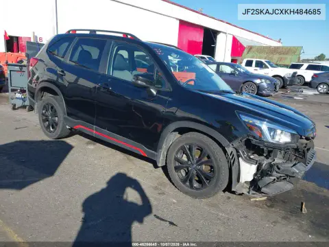 JF2SKAJCXKH484685 — 2019 Subaru Forester, Левая сторона, фото до ремонта