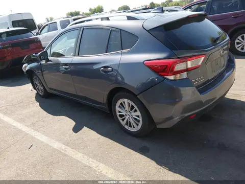 2017 Subaru Impreza 2.0i Premium VIN 4S3GTAD62H3736569 фото 3