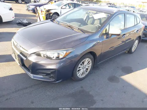 2017 Subaru Impreza 2.0i Premium VIN 4S3GTAB63H3742545 фото 2