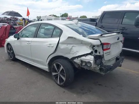 2018 Subaru Impreza 2.0i Sport VIN 4S3GKAM64J3607404 фото 3