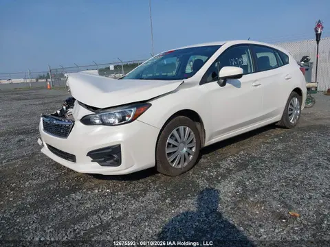 2018 Subaru Impreza VIN 4S3GTAA64J1743450 фото 2