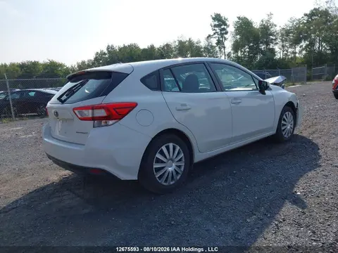 2018 Subaru Impreza VIN 4S3GTAA64J1743450 фото 4