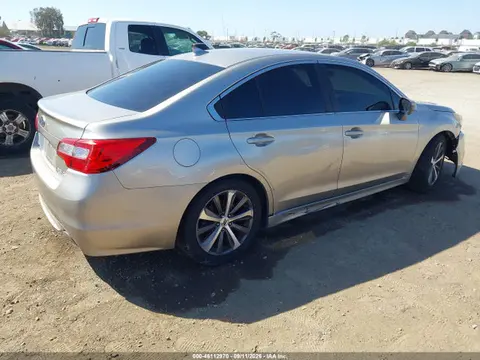 2016 Subaru Legacy 2.5i Limited VIN 4S3BNAJ6XG3024379 фото 4
