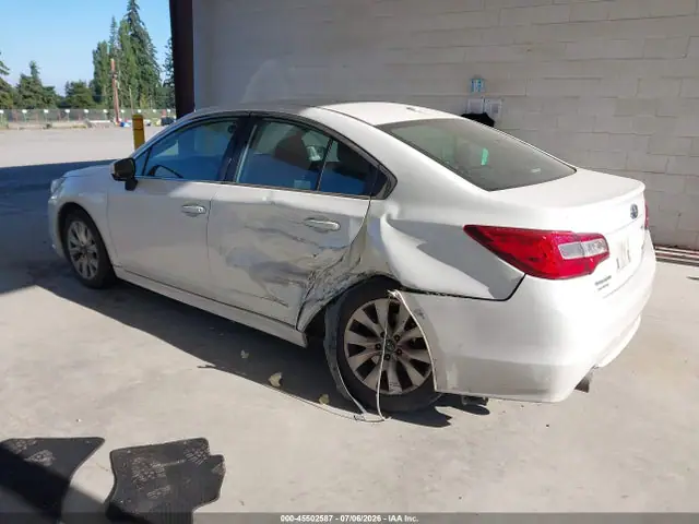 4S3BNAC69F3049561 — 2015 Subaru Legacy 2.5I Premium, фото 3 с аукциона IAAI 30.09.2026, Левый бок