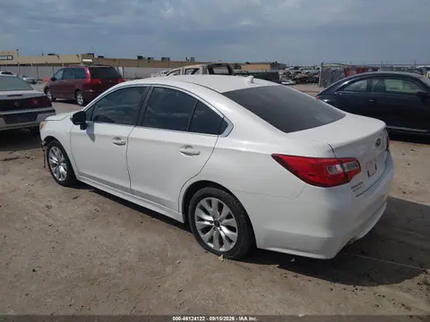 2017 Subaru Legacy 2.5i Premium VIN 4S3BNAF66H3021926 фото 3