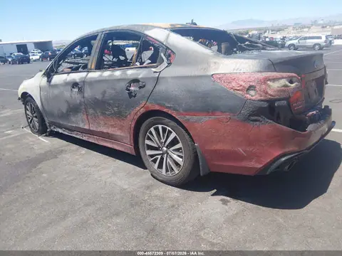 2018 Subaru Legacy 2.5i Premium VIN 4S3BNAC60J3005957 фото 3