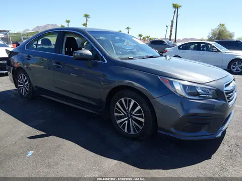 4S3BNAF6XK3012914 — 2019 Subaru Legacy 2.5I Premium, Задняя часть (Rear), фото до ремонта