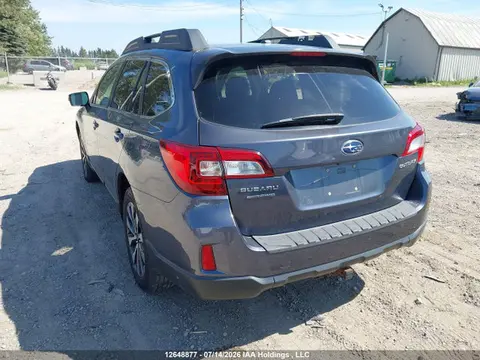 2016 Subaru Outback 2.5i Limited Package VIN 4S4BSCGC7G3306797 фото 3