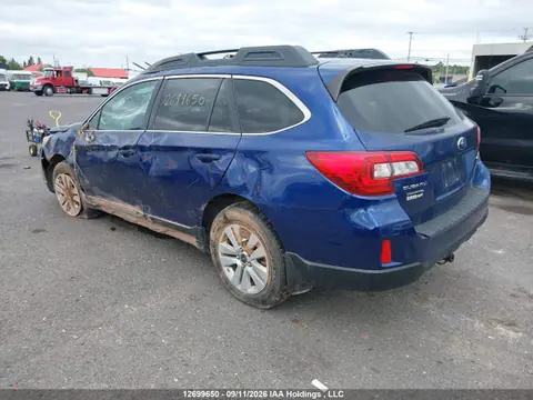 2016 Subaru Outback 2.5i Limited Package VIN 4S4BSCGCXG3201722 фото 3