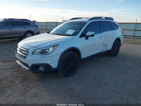 2015 Subaru Outback 2.5i Limited VIN 4S4BSALC4F3353424 фото 2
