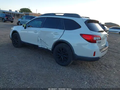 2015 Subaru Outback 2.5i Limited VIN 4S4BSALC4F3353424 фото 3