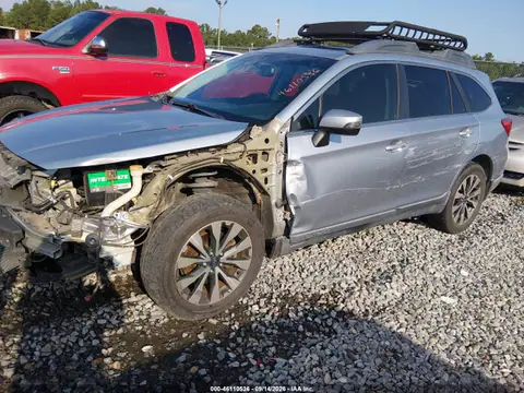 2015 Subaru Outback 2.5i Limited VIN 4S4BSBLC7F3250276 фото 2