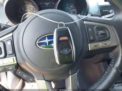 2016 Subaru Outback 2.5i Limited VIN 4S4BSANC4G3356550 фото 11