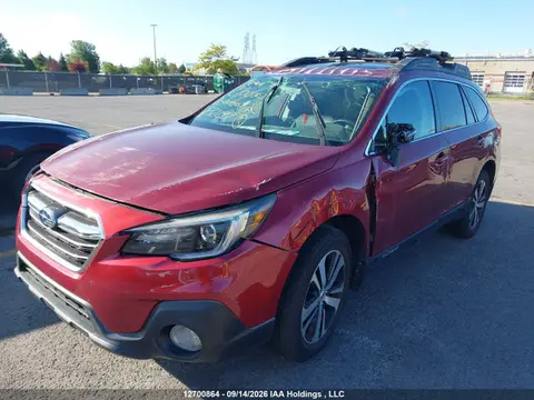 2018 Subaru Outback 2.5i Limited VIN 4S4BSDNC9J3322452 фото 2