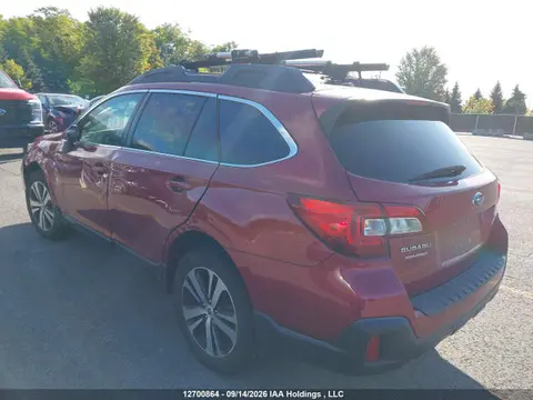 2018 Subaru Outback 2.5i Limited VIN 4S4BSDNC9J3322452 фото 3