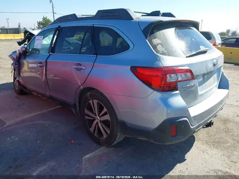 2019 Subaru Outback 2.5i Limited VIN 4S4BSANC4K3264590 фото 3