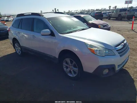 4S4BRBCCXE3245180 — 2014 Subaru Outback 2.5I Premium, Естественный износ (Normal Wear & Tear), фото до ремонта