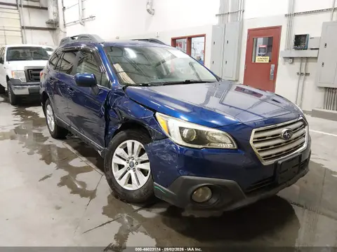 4S4BSACC3F3325565 — 2015 Subaru Outback 2.5I Premium, Передняя часть справа (Right Front), фото до ремонта
