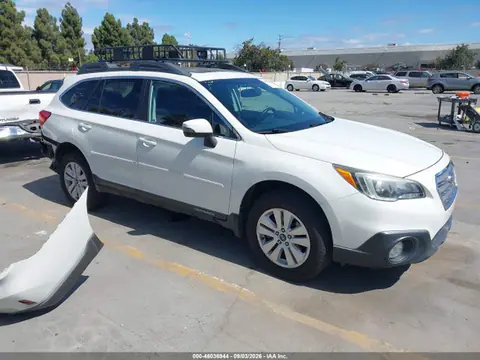 4S4BSAHC9G3345054 — 2016 Subaru Outback 2.5I Premium, Задняя часть (Rear), фото до ремонта