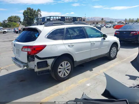 2016 Subaru Outback 2.5i Premium VIN 4S4BSAHC9G3345054 фото 4