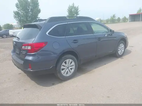 2017 Subaru Outback 2.5i Premium VIN 4S4BSACC1H3344991 фото 4