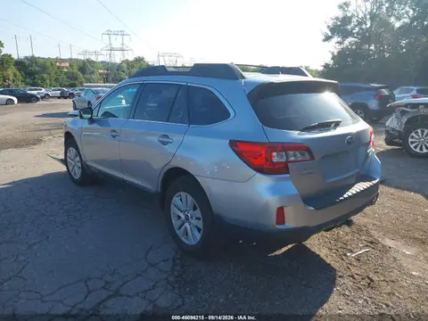 2017 Subaru Outback 2.5i Premium VIN 4S4BSACC8H3437720 фото 3