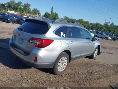 2017 Subaru Outback 2.5i Premium VIN 4S4BSACC8H3437720 фото 4