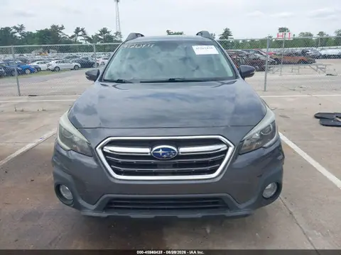 2019 Subaru Outback 2.5i Premium VIN 4S4BSAFC5K3350652 фото 12